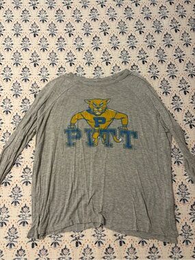 Original Retro Brand Gray Pitt Panthers Graphic Long Sleeve Top